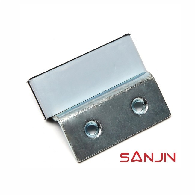 New Fujitec elevator door slider